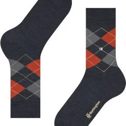 Voorpagina -Ondergoed Verkoopwinkel 74597 2